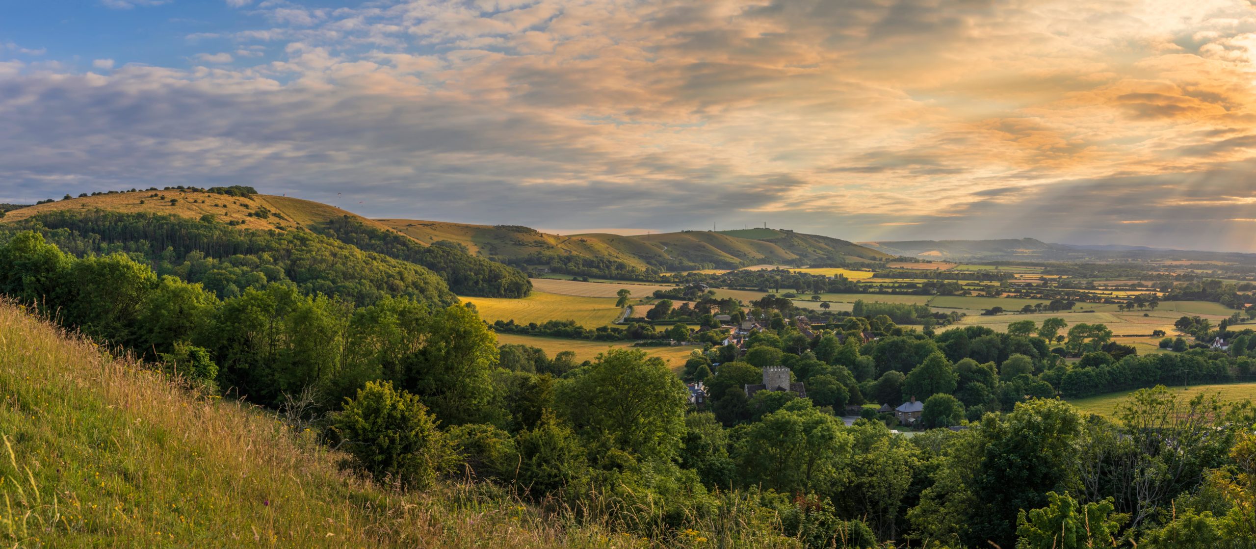 The 10 Best Places to Live in West Sussex: Safe, Secure, and Thriving